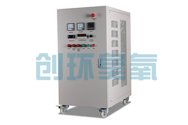 丰满冬季养殖场密闭消毒双赢方案：臭氧发生器在工厂化水产与畜牧场景的安全应用